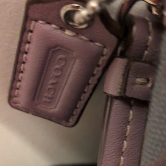Coach Lavender and Gray Signature Wristlet NEW! - Picture 2 of 10